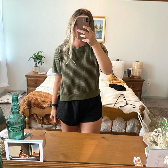 Cropped, short sleeve - Picture 5 of 5